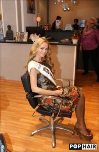 Miss-Intercontinental-2013-Ekaterina-Plekhova-bei-POPHAIR-11-196x300