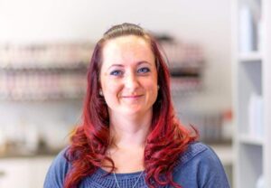 Friseurin Jeanett Coßbau