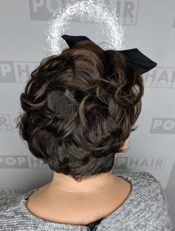 Rockabilly-Style-bei-einer-Dame-600x793 Aktuelles Rockabilly-Style-bei-einer-Dame-600x793