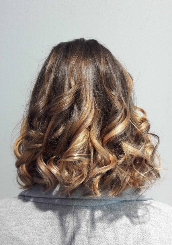 Mirijam-spendete-ihre-abgeschnittenen-Haare-für-einen-guten-Zweck-600x856 Aktuelles Mirijam-spendete-ihre-abgeschnittenen-Haare-für-einen-guten-Zweck-600x856