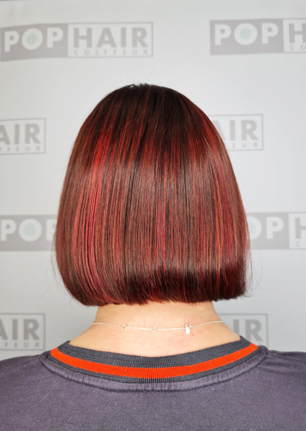 Rotbrauner-Bob-mit-roetlichen-Straehnen-600x844 Aktuelles Rotbrauner-Bob-mit-roetlichen-Straehnen-600x844